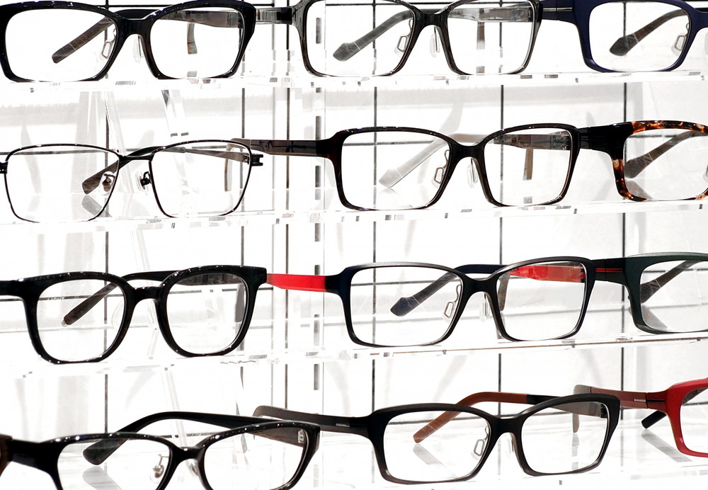 メガネ屋02-イメージ画像